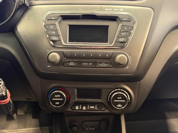 Kia Rio III с пробегом 2012 года, цена 870 000 рублей, 179013 км, седан, Автокод Объявления