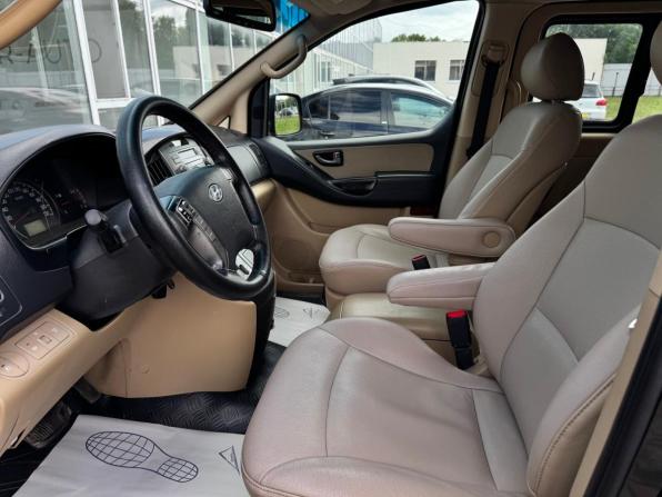 Hyundai Grand Starex I с пробегом 2010 года, цена 1 160 000 рублей, 351280 км, минивэн, Автокод Объявления