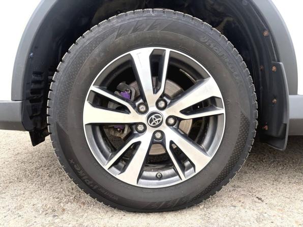 Toyota RAV4 IV (XA40) Рестайлинг с пробегом 2015 года, цена 2 450 000 рублей, 147000 км, внедорожник, Автокод Объявления