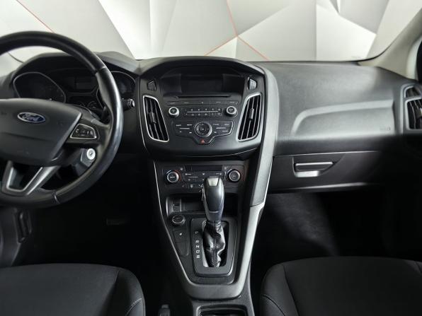 Ford Focus III Рестайлинг с пробегом 2017 года, цена 919 000 рублей, 104098 км, хэтчбек, Автокод Объявления