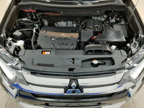 Mitsubishi Outlander III Рестайлинг 2 с пробегом 2018 года, цена 2 550 000 рублей, 20930 км, внедорожник, Автокод Объявления