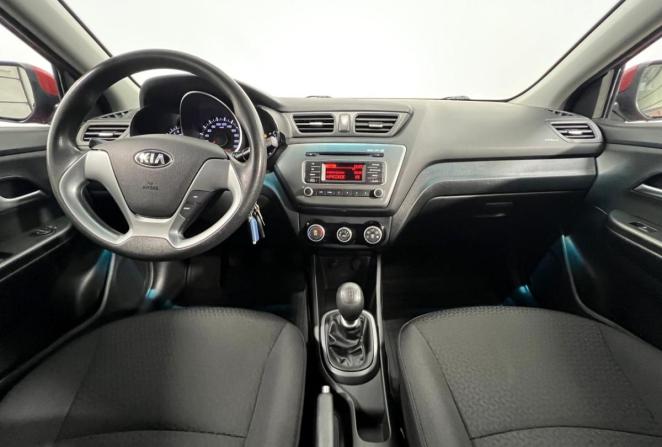 Kia Rio III с пробегом 2015 года, цена 1 160 000 рублей, 55761 км, седан, Автокод Объявления