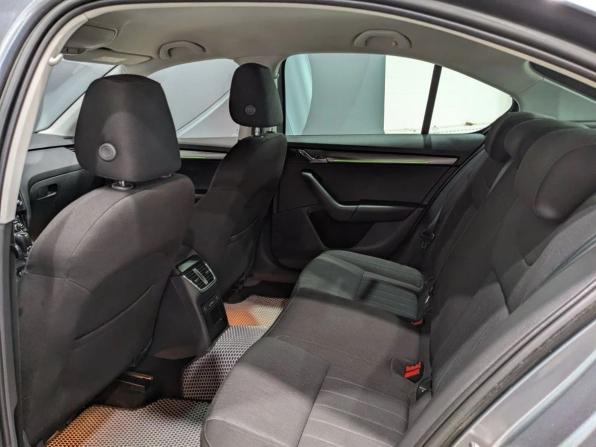 Skoda Octavia III (A7) Рестайлинг с пробегом 2019 года, цена 1 610 000 рублей, 207137 км, лифтбек, Автокод Объявления