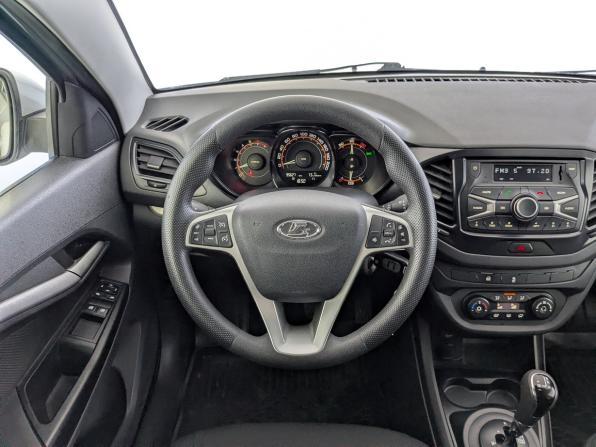 Lada (ВАЗ) Vesta I с пробегом 2018 года, цена 885 000 рублей, 95625 км, седан, Автокод Объявления
