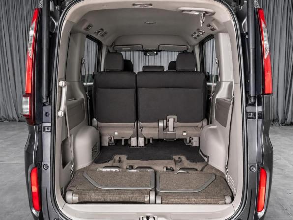 Honda Stepwgn V с пробегом 2015 года, цена 1 479 000 рублей, 160202 км, минивэн, Автокод Объявления