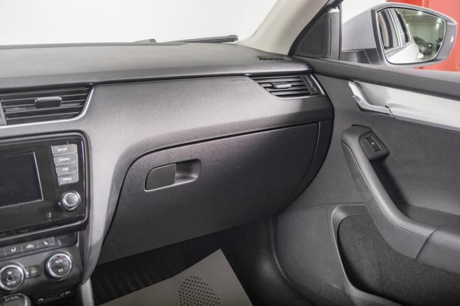 Skoda Octavia III (A7) с пробегом 2013 года, цена 1 249 000 рублей, 350000 км, лифтбек, Автокод Объявления