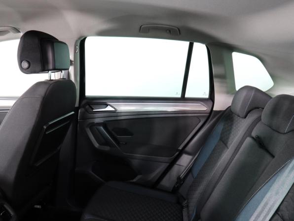 Volkswagen Tiguan II с пробегом 2019 года, цена 2 800 000 рублей, 105100 км, внедорожник, Автокод Объявления