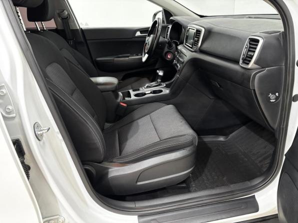 Kia Sportage IV Рестайлинг с пробегом 2019 года, цена 2 460 000 рублей, 69007 км, внедорожник, Автокод Объявления