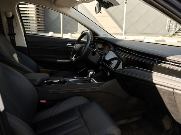 Omoda S5 с пробегом 2024 года, цена 1 359 900 рублей, 58842 км, седан, Автокод Объявления