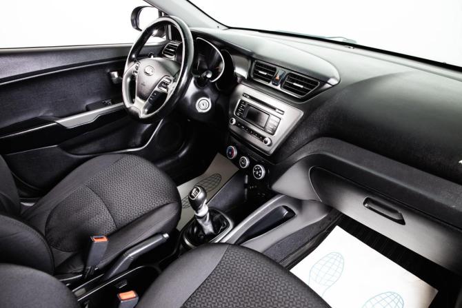 Kia Rio III Рестайлинг с пробегом 2016 года, цена 799 000 рублей, 183975 км, седан, Автокод Объявления