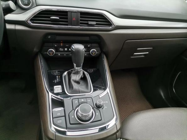 Mazda CX-9 II Рестайлинг с пробегом 2024 года, цена 4 699 000 рублей, 32171 км, внедорожник, Автокод Объявления