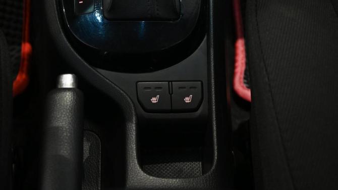 Kia Rio III Рестайлинг с пробегом 2015 года, цена 1 045 000 рублей, 130692 км, седан, Автокод Объявления