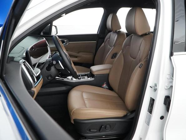 Kia Sorento IV Рестайлинг с пробегом 2024 года, цена 5 899 632 рубля, 22539 км, внедорожник, Автокод Объявления