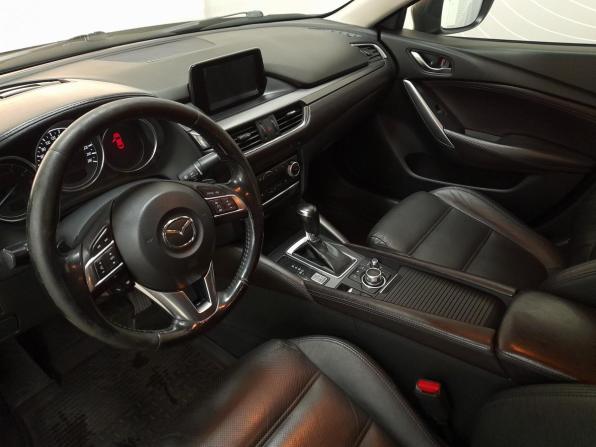 Mazda 6 III (GJ) Рестайлинг с пробегом 2015 года, цена 1 756 000 рублей, 237000 км, седан, Автокод Объявления