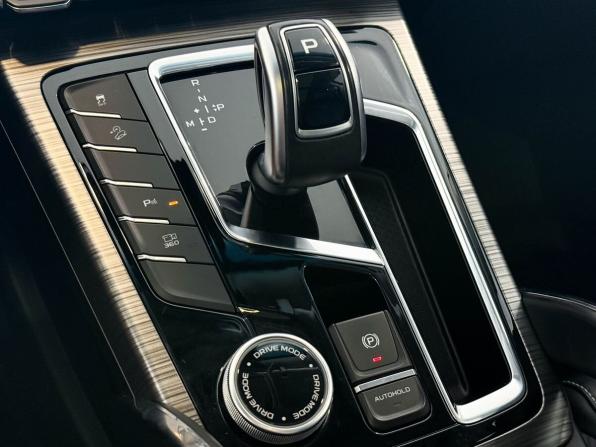 Geely Atlas Pro с пробегом 2023 года, цена 2 077 000 рублей, 75562 км, внедорожник, Автокод Объявления