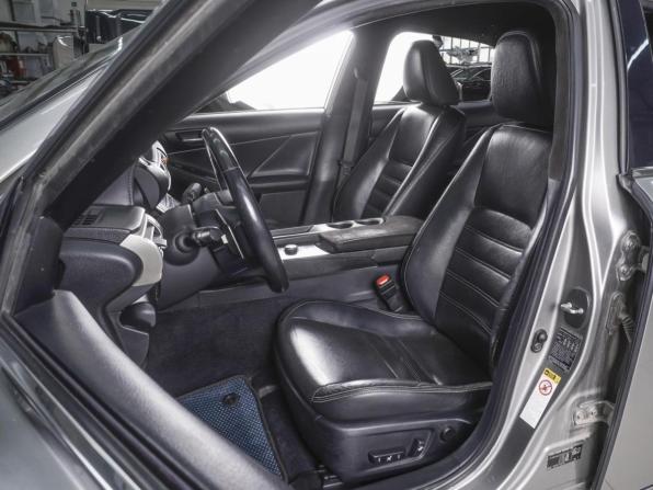 Lexus IS III с пробегом 2013 года, цена 1 750 000 рублей, 265193 км, седан, Автокод Объявления