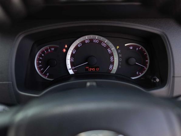 Toyota ISis I Рестайлинг с пробегом 2012 года, цена 1 350 000 рублей, 134000 км, компактвэн, Автокод Объявления