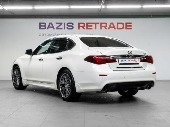 Infiniti Q70 I Рестайлинг с пробегом 2015 года, цена 2 150 000 рублей, 155271 км, седан, Автокод Объявления