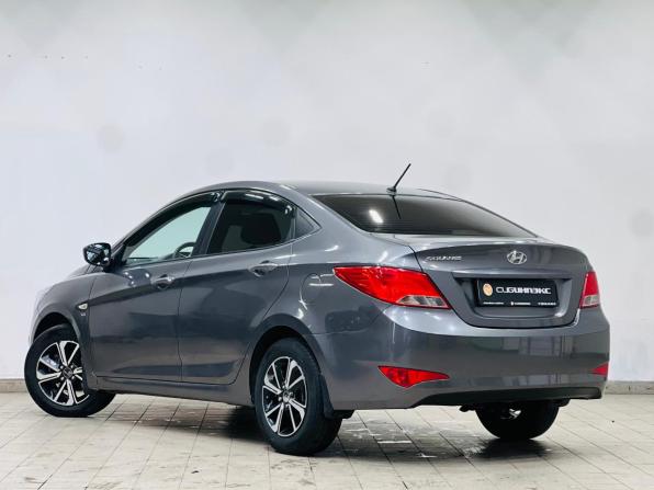 Hyundai Solaris I Рестайлинг с пробегом 2015 года, цена 949 000 рублей, 158000 км, седан, Автокод Объявления