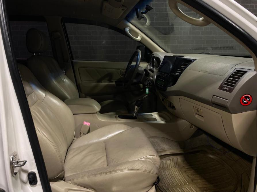 Toyota Fortuner I Рестайлинг Челябинск  - изображение 10