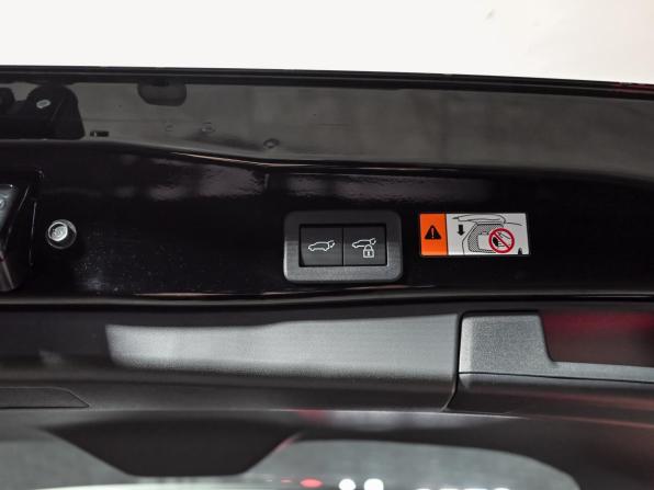 Toyota RAV4 VI (XA60) с пробегом 2026 года, цена 4 700 000 рублей, 36 км, внедорожник, Автокод Объявления