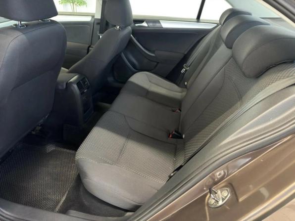 Volkswagen Jetta VI с пробегом 2011 года, цена 800 000 рублей, 218268 км, седан, Автокод Объявления