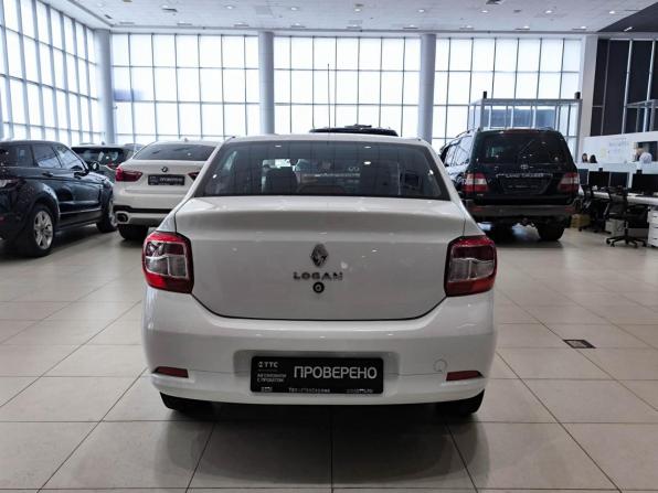 Renault Logan II Рестайлинг с пробегом 2021 года, цена 1 050 000 рублей, 56869 км, седан, Автокод Объявления