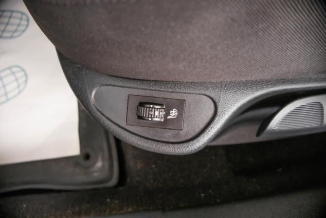 Peugeot 308 I Рестайлинг с пробегом 2012 года, цена 649 000 рублей, 228000 км, хэтчбек, Автокод Объявления