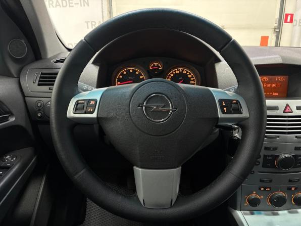 Opel Astra H Рестайлинг с пробегом 2012 года, цена 460 000 рублей, 185000 км, хэтчбек, Автокод Объявления