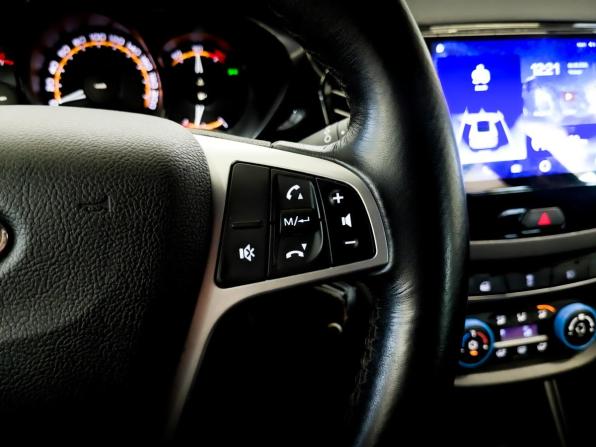 Lada (ВАЗ) Vesta I с пробегом 2021 года, цена 1 055 000 рублей, 94399 км, седан, Автокод Объявления