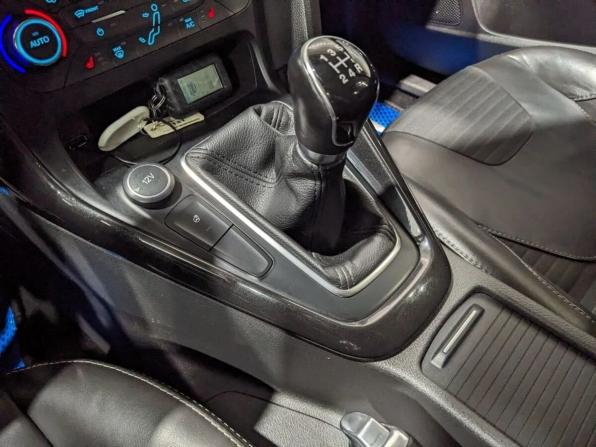 Ford Focus III Рестайлинг с пробегом 2018 года, цена 1 192 000 рублей, 128000 км, хэтчбек, Автокод Объявления