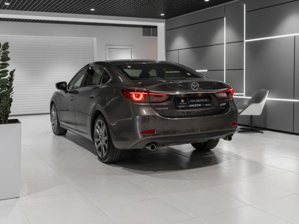 Mazda 6 III (GJ) Рестайлинг с пробегом 2017 года, цена 1 870 000 рублей, 162237 км, седан, Автокод Объявления