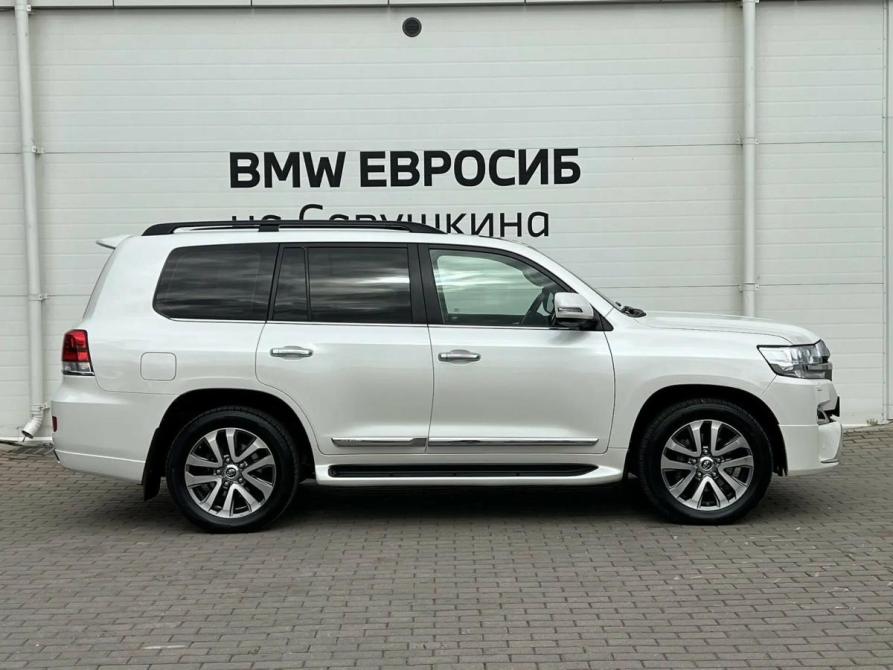 Toyota Land Cruiser 200 Series Рестайлинг 2 Санкт-Петербург  - изображение 6