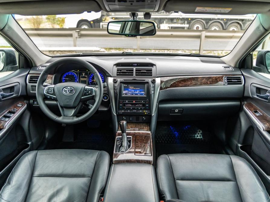 Toyota Camry VII (XV50) Рестайлинг Волгоград  - изображение 13