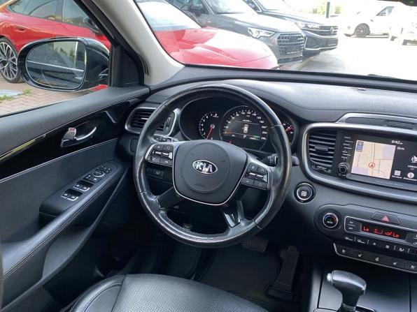 Kia Sorento III Prime Рестайлинг с пробегом 2018 года, цена 2 399 000 рублей, 136840 км, внедорожник, Автокод Объявления
