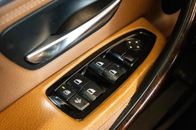 BMW 3 серии VI (F3x) с пробегом 2013 года, цена 1 365 000 рублей, 183299 км, лифтбек, Автокод Объявления