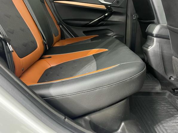 Lada (ВАЗ) Vesta I Рестайлинг (NG) с пробегом 2023 года, цена 1 350 000 рублей, 26125 км, седан, Автокод Объявления