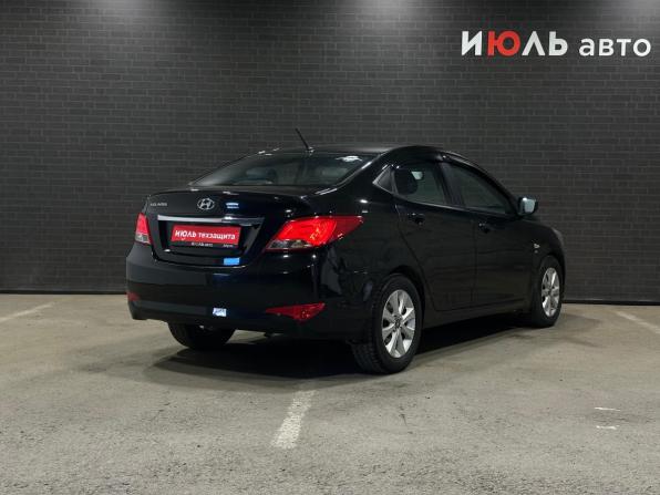 Hyundai Solaris I Рестайлинг с пробегом 2016 года, цена 1 040 000 рублей, 162728 км, седан, Автокод Объявления