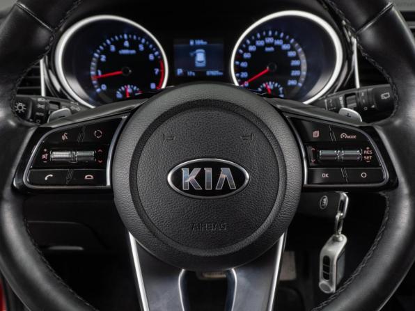 Kia Ceed III с пробегом 2018 года, цена 1 719 000 рублей, 87625 км, хэтчбек, Автокод Объявления