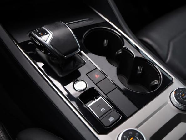Volkswagen Touareg III с пробегом 2018 года, цена 3 469 000 рублей, 194536 км, внедорожник, Автокод Объявления
