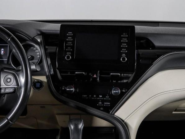 Toyota Camry VIII (XV70) Рестайлинг с пробегом 2021 года, цена 2 820 000 рублей, 159830 км, седан, Автокод Объявления