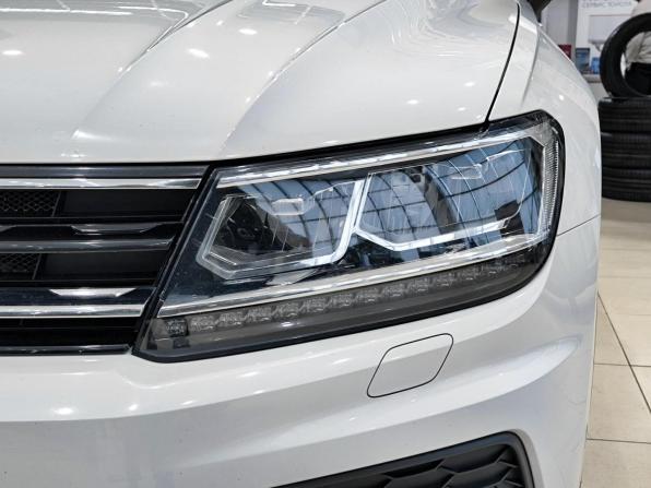 Volkswagen Tiguan II с пробегом 2018 года, цена 2 200 000 рублей, 237125 км, внедорожник, Автокод Объявления