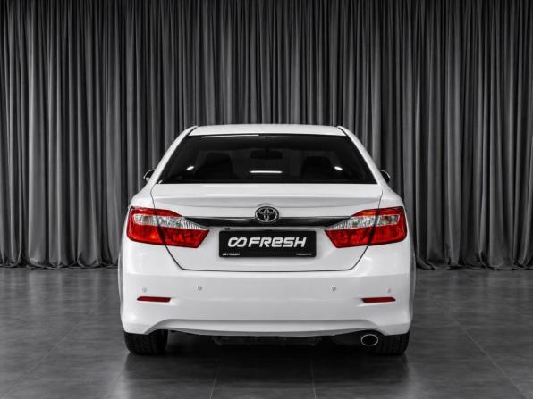 Toyota Camry VII (XV50) с пробегом 2013 года, цена 1 289 000 рублей, 456863 км, седан, Автокод Объявления