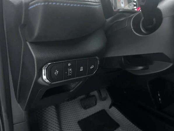 Haval Jolion I Рестайлинг с пробегом 2025 года, цена 2 095 000 рублей, 47000 км, внедорожник, Автокод Объявления
