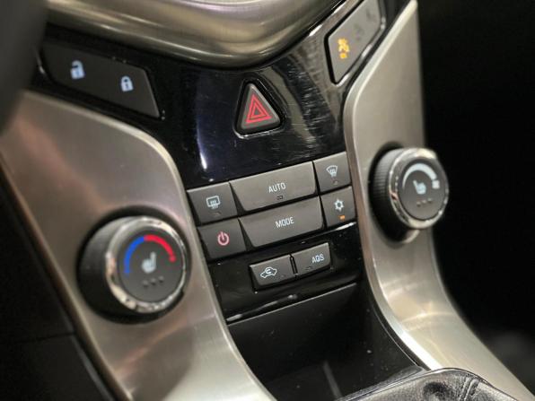 Chevrolet Cruze I Рестайлинг с пробегом 2012 года, цена 585 000 рублей, 261000 км, седан, Автокод Объявления