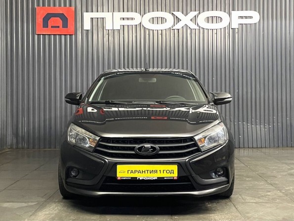 Lada (ВАЗ) Vesta I с пробегом 2018 года, цена 797 000 рублей, 53129 км, седан, Автокод Объявления