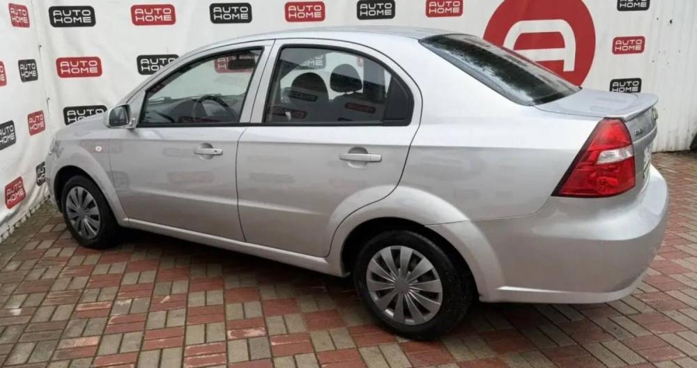 Chevrolet Aveo I Рестайлинг Санкт-Петербург  - изображение 4