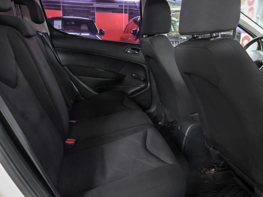 Peugeot 308 I Рестайлинг Москва  - изображение 13