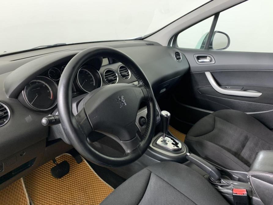 Peugeot 308 I Москва  - изображение 11