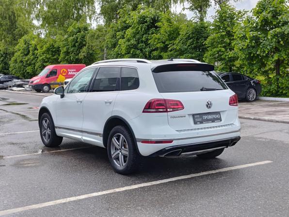 Volkswagen Touareg II Рестайлинг с пробегом 2016 года, цена 2 886 000 рублей, 126061 км, внедорожник, Автокод Объявления